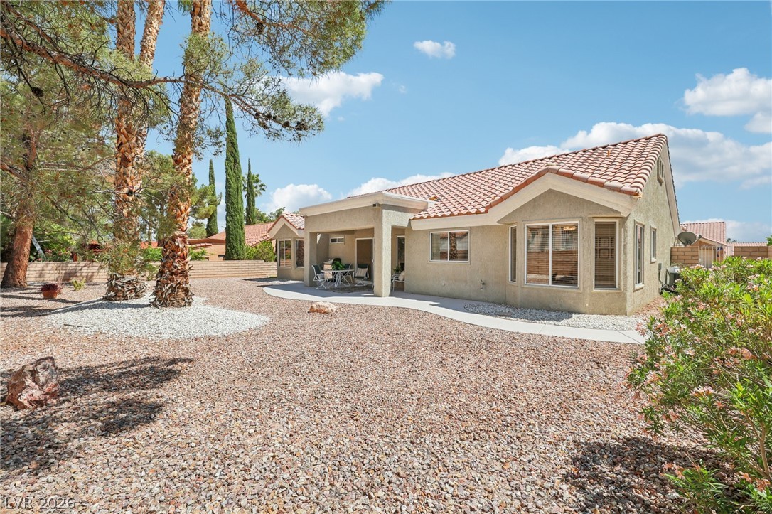 2817 Lotus Hill Drive