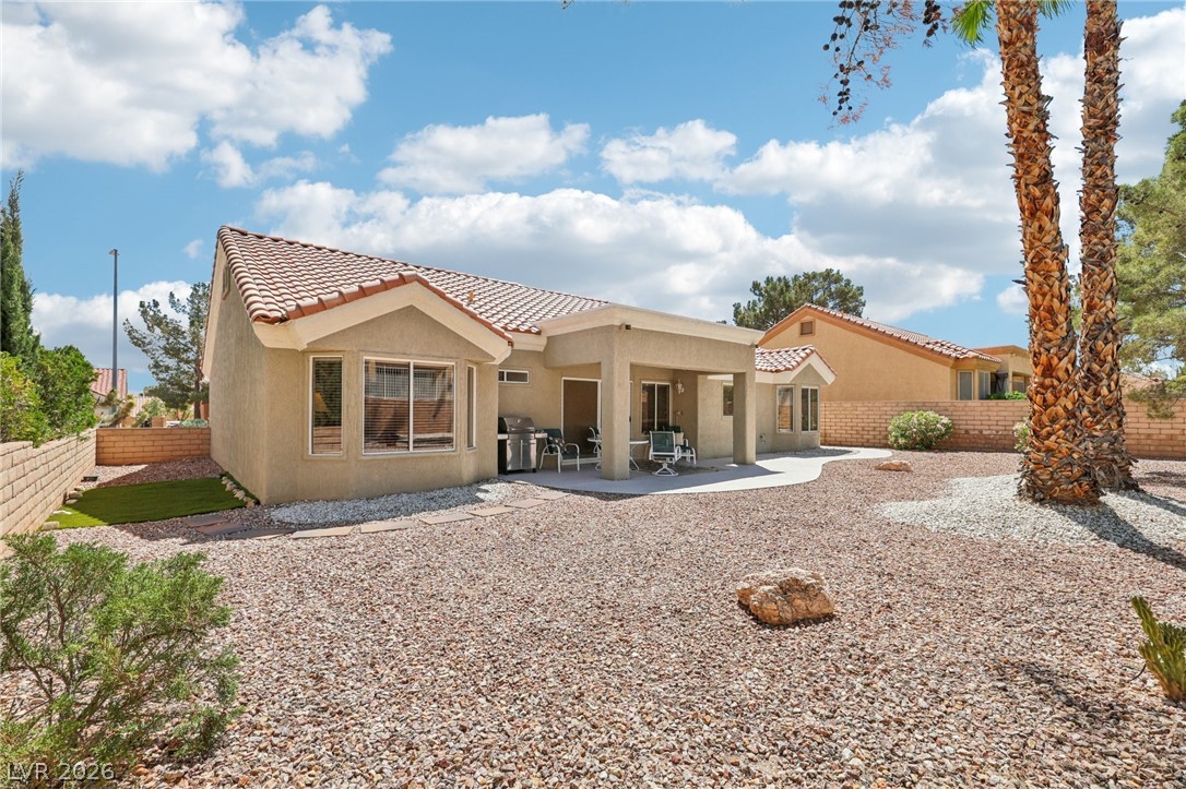 2817 Lotus Hill Drive