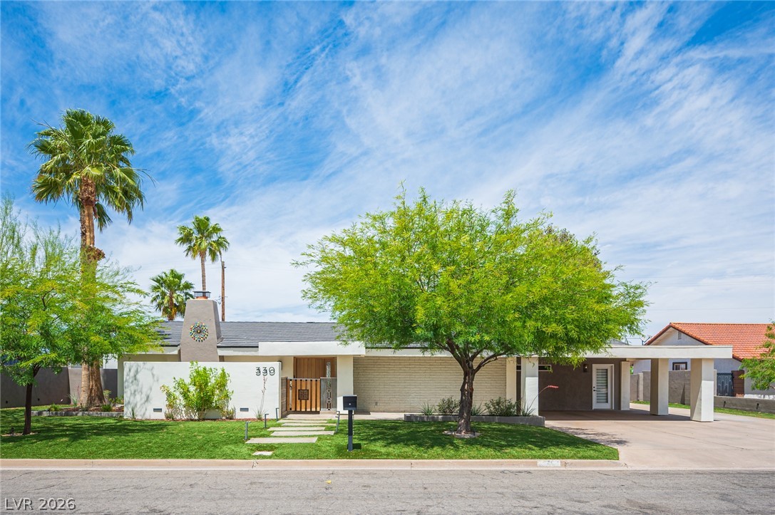 330 East Country Club Drive