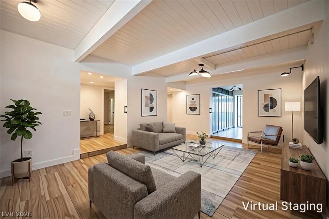 330 East Country Club Drive