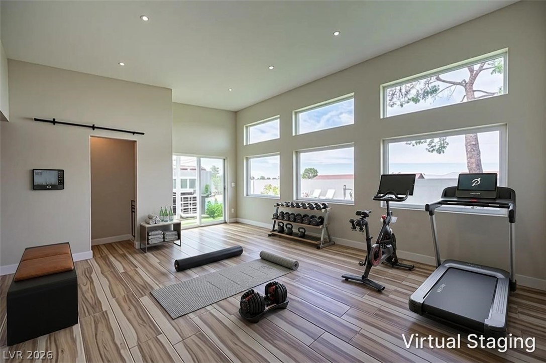 330 East Country Club Drive
