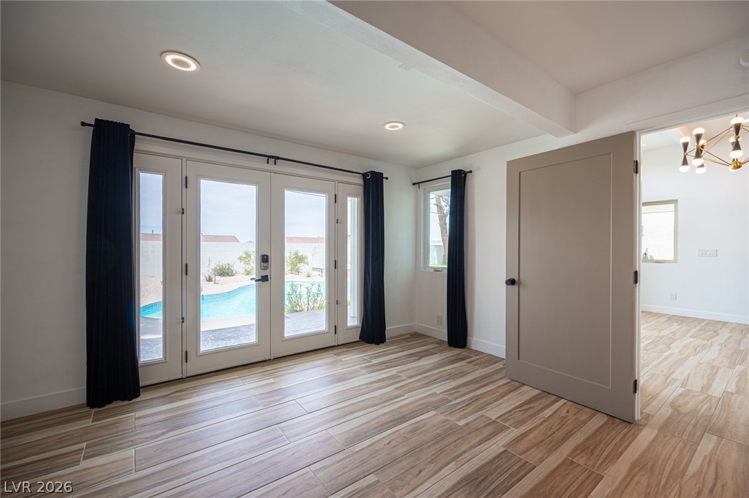 330 East Country Club Drive