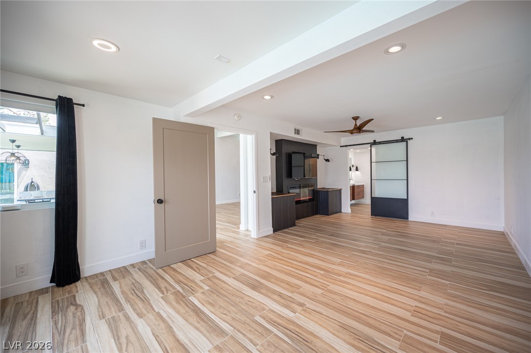330 East Country Club Drive