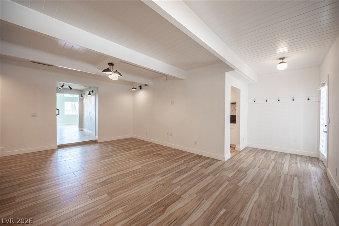 330 East Country Club Drive