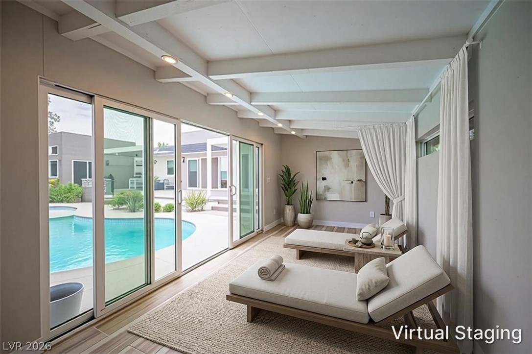 330 East Country Club Drive