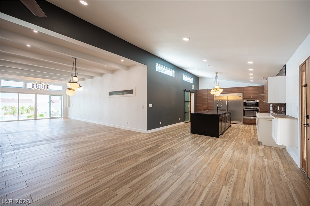330 East Country Club Drive