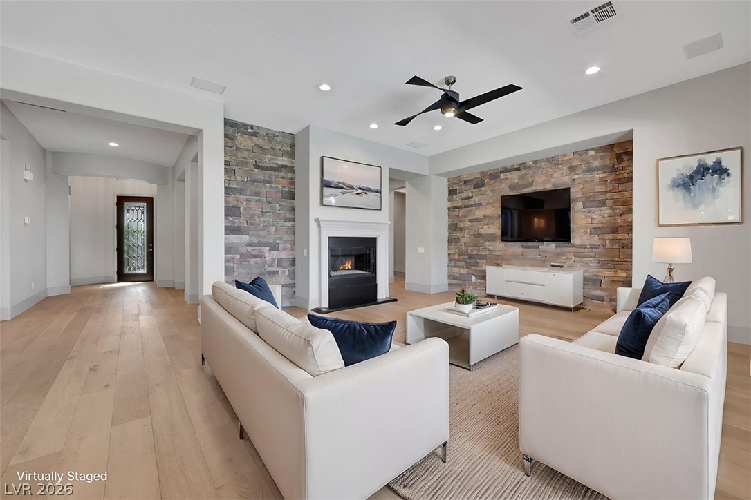 2172 Pont National Drive