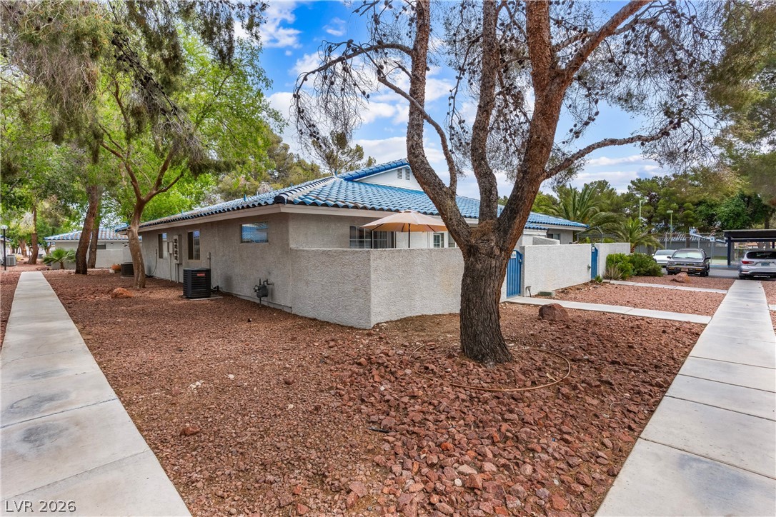 2109 Willowbury Drive C