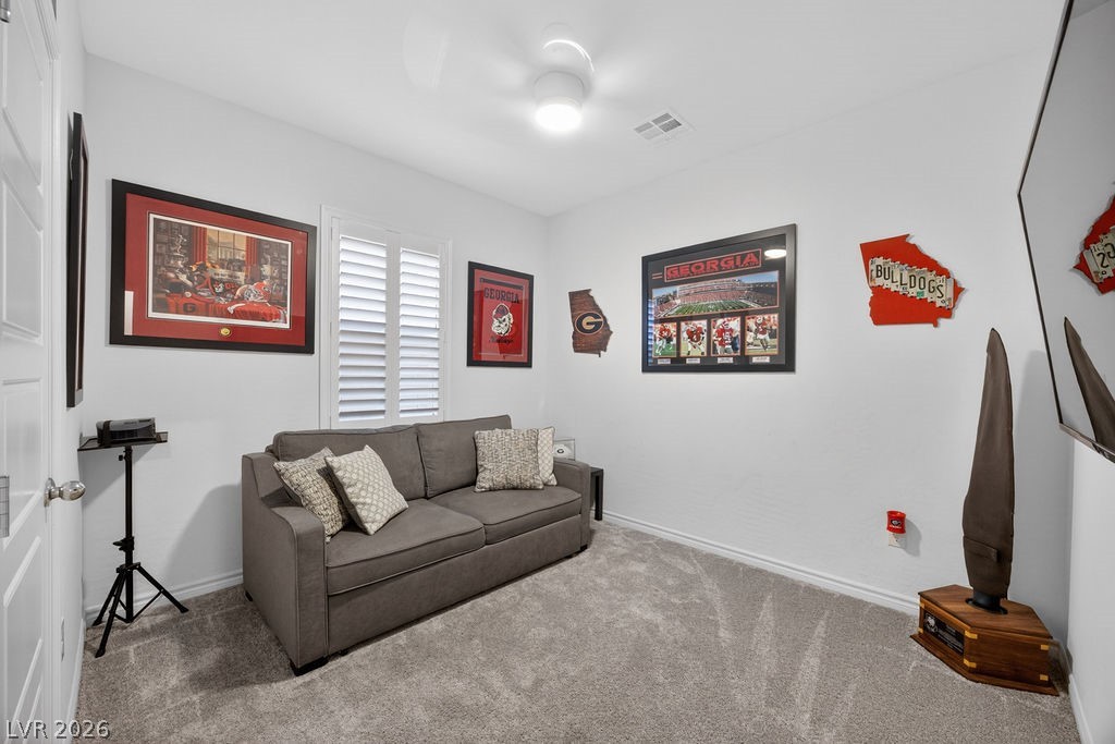 8854 Mountain Lion Avenue