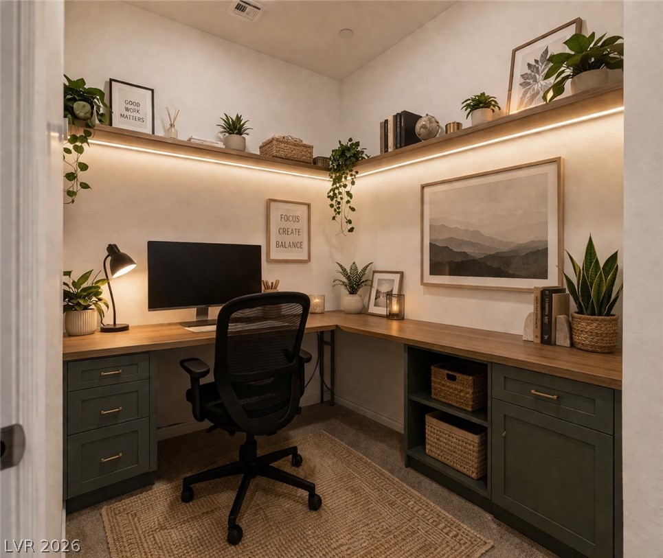 8854 Mountain Lion Avenue