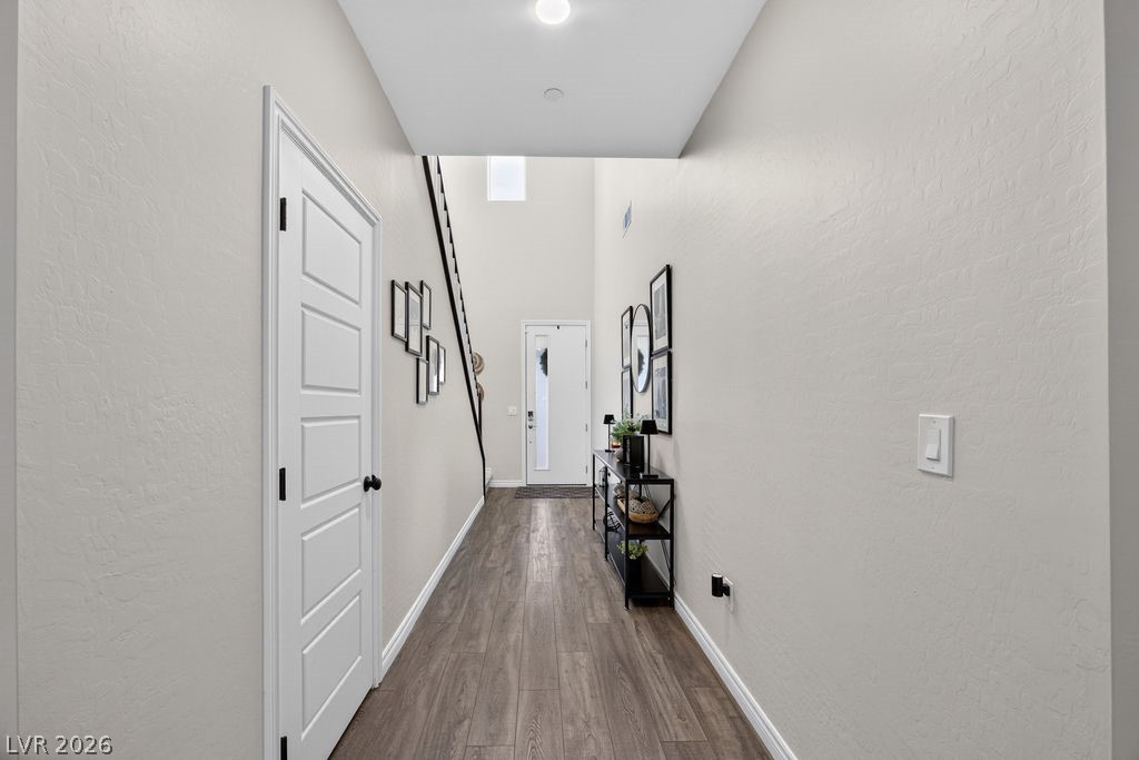 8854 Mountain Lion Avenue