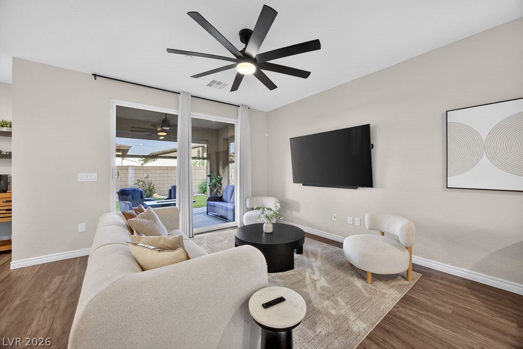 8854 Mountain Lion Avenue