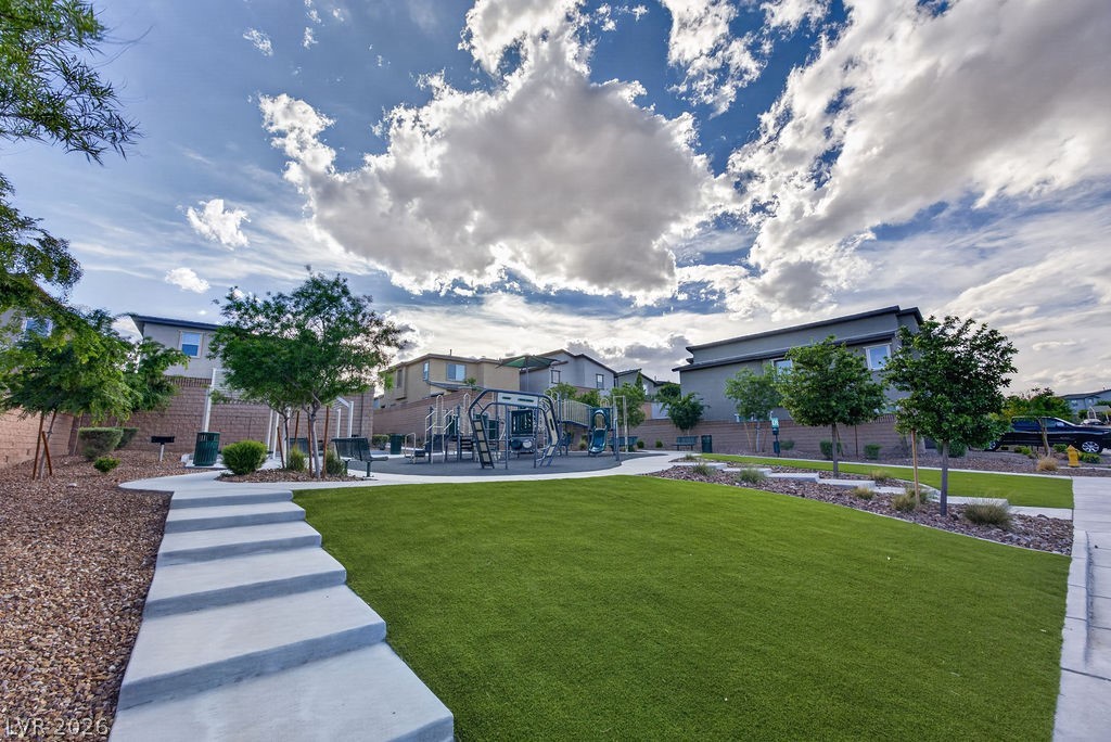 8854 Mountain Lion Avenue