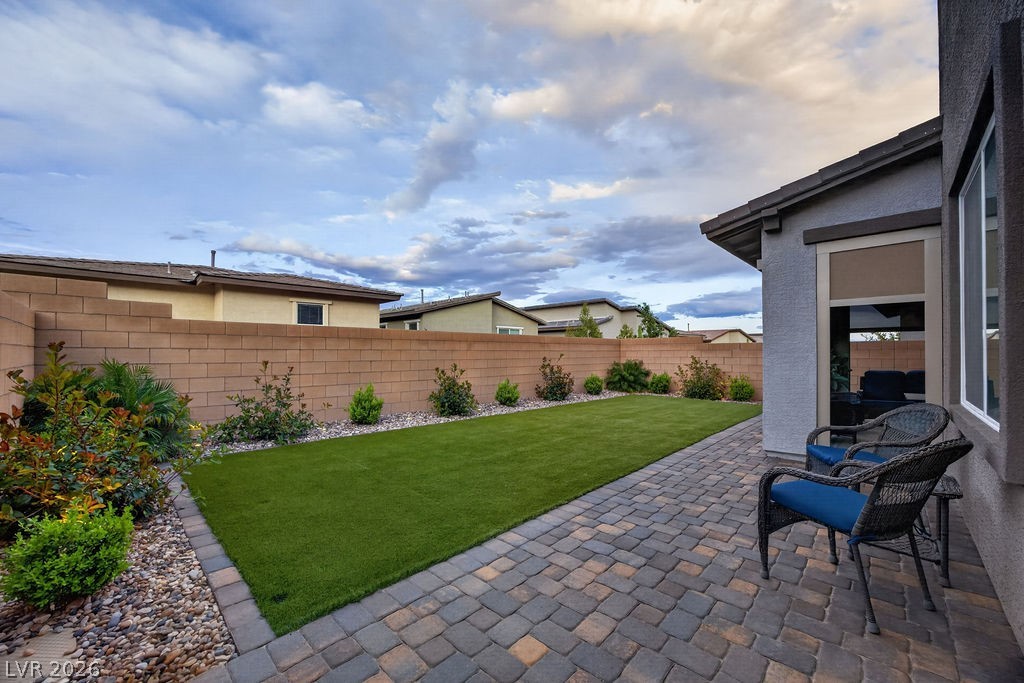 8854 Mountain Lion Avenue