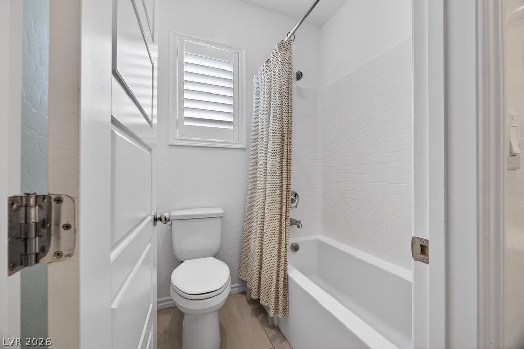 8854 Mountain Lion Avenue