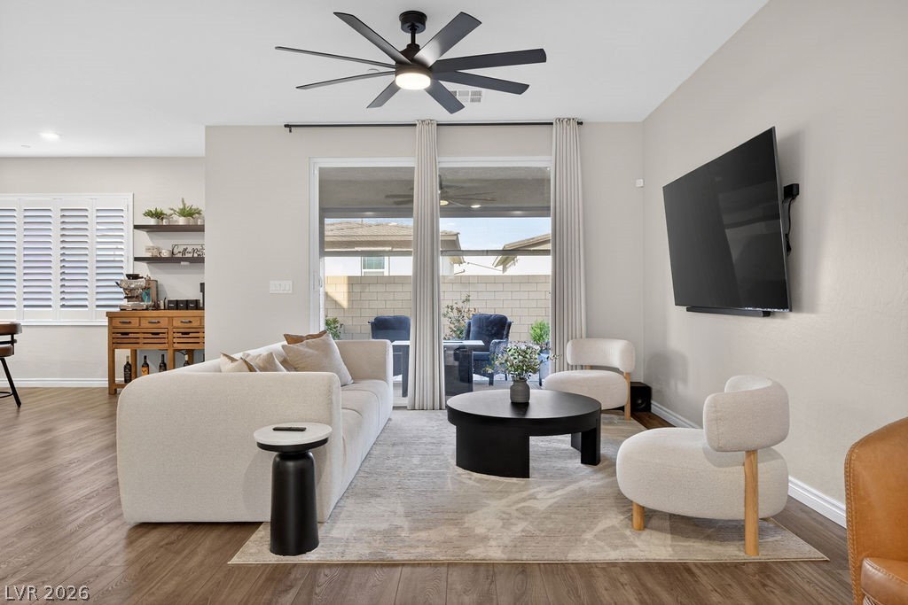 8854 Mountain Lion Avenue