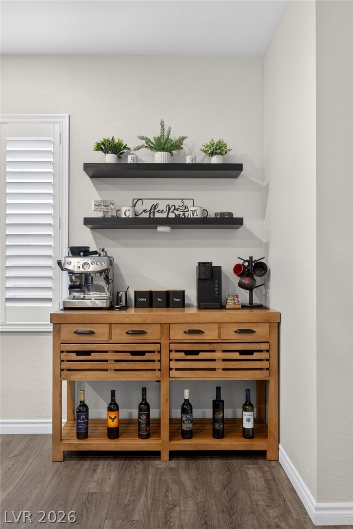 8854 Mountain Lion Avenue