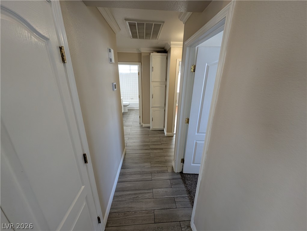 4932 Dunvegan Court