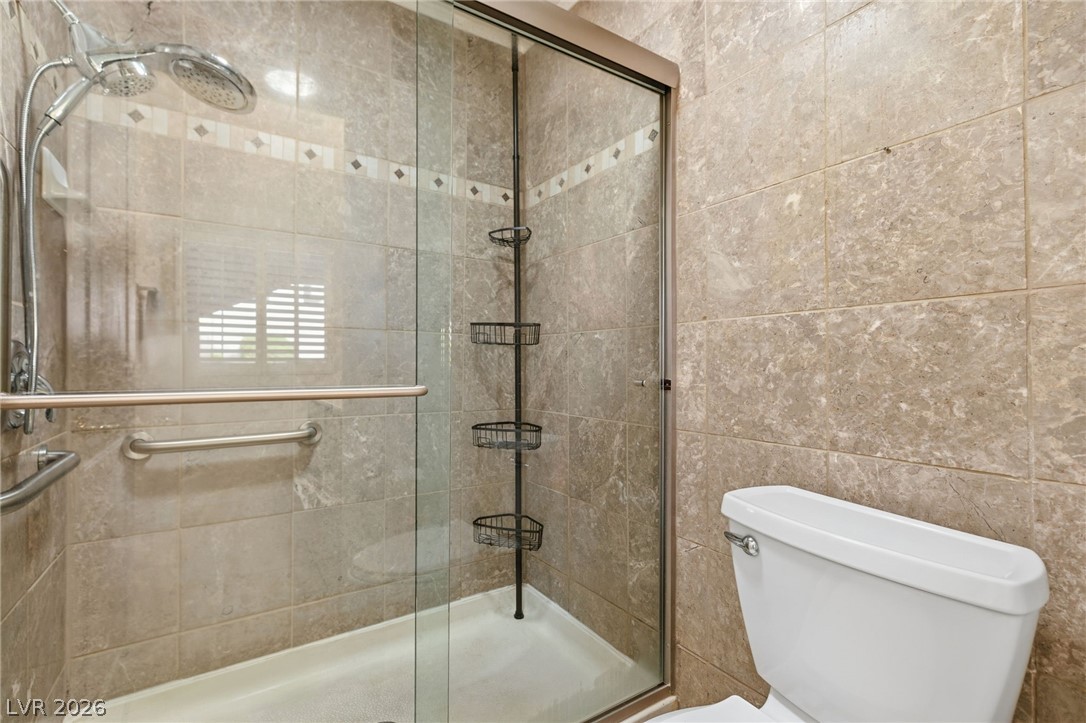 1025 Twin Berry Court