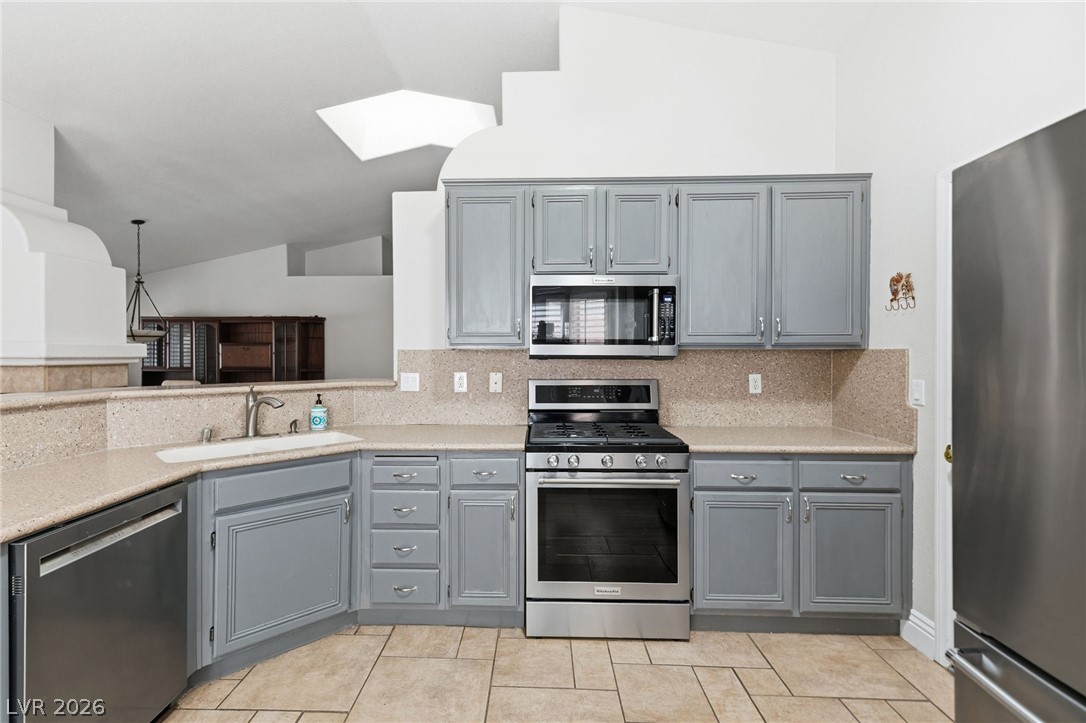 1025 Twin Berry Court