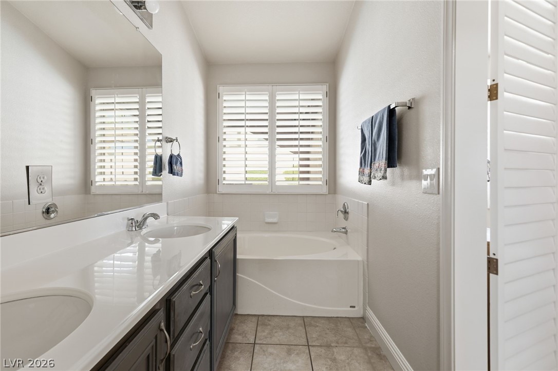 1025 Twin Berry Court