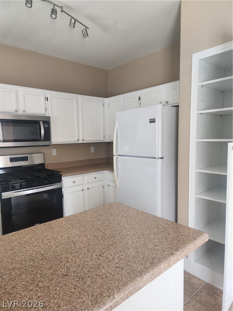 3812 Ormond Beach Street 203