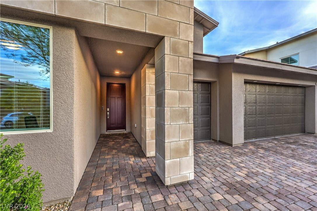 12355 Aster Hills Avenue