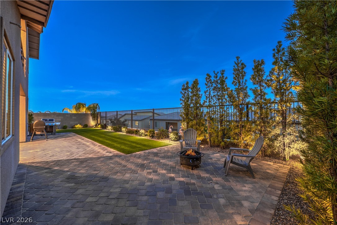 12355 Aster Hills Avenue