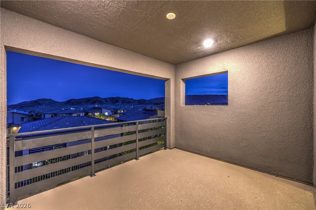 12355 Aster Hills Avenue