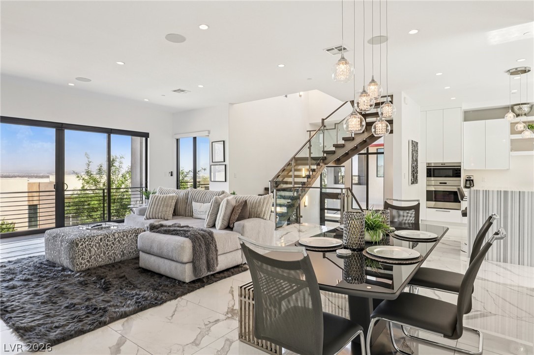 426 Tranquil Peak Court