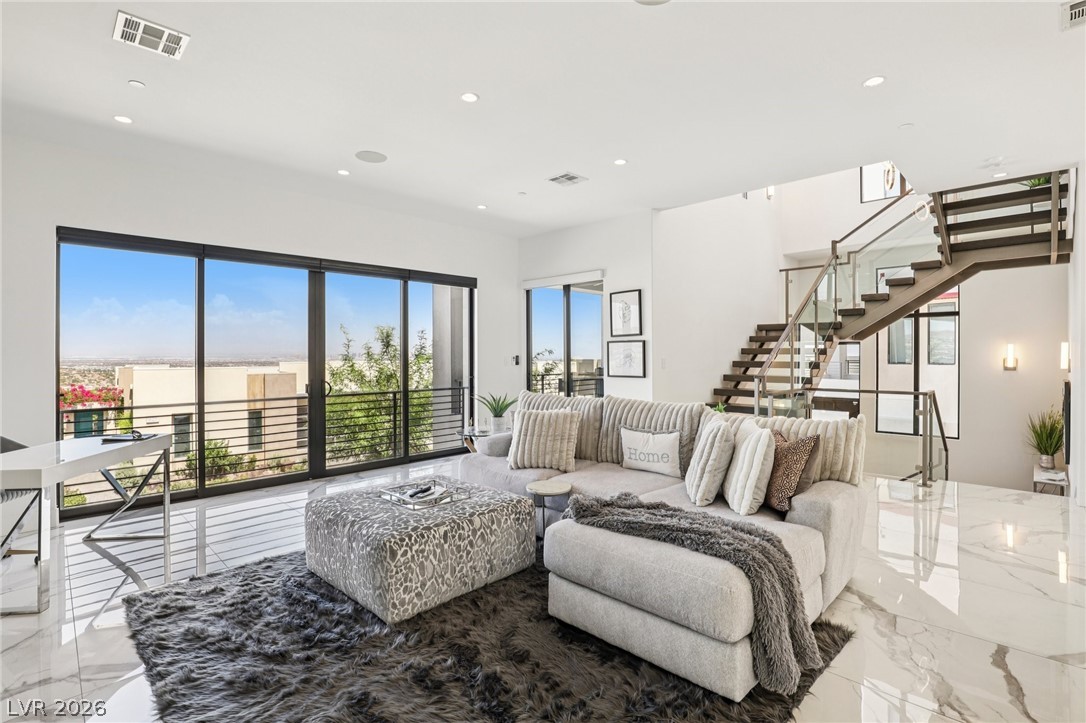 426 Tranquil Peak Court