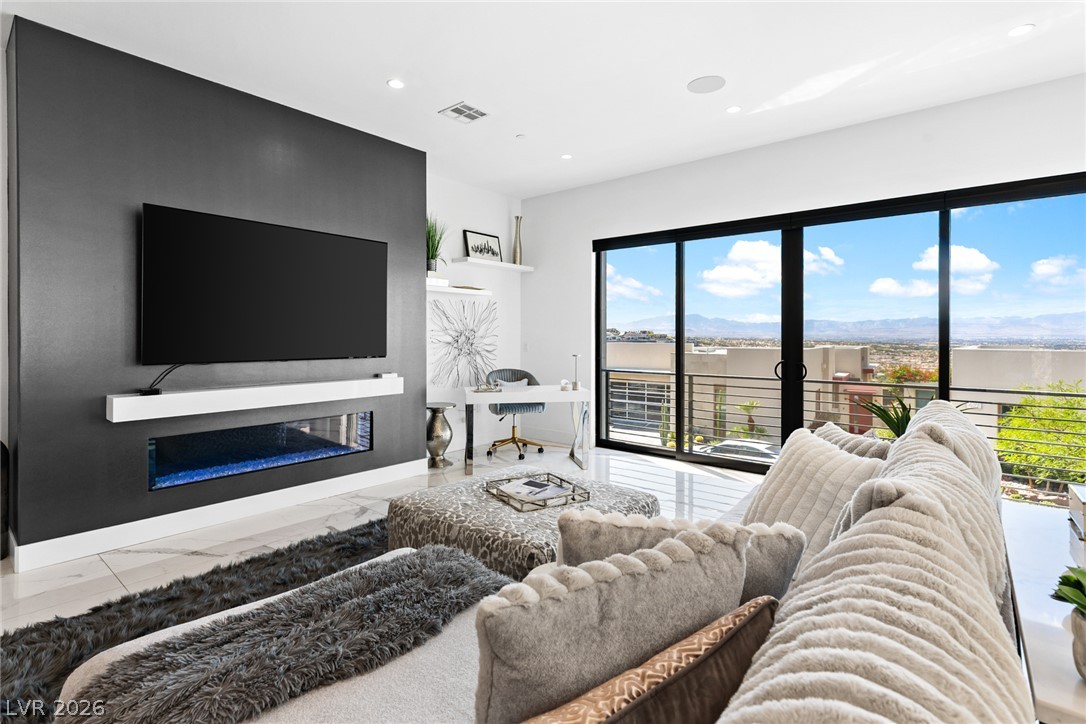 426 Tranquil Peak Court