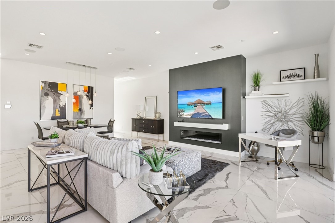 426 Tranquil Peak Court