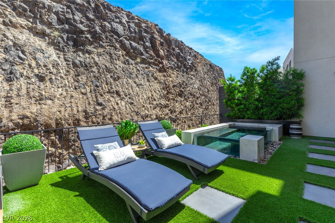 426 Tranquil Peak Court