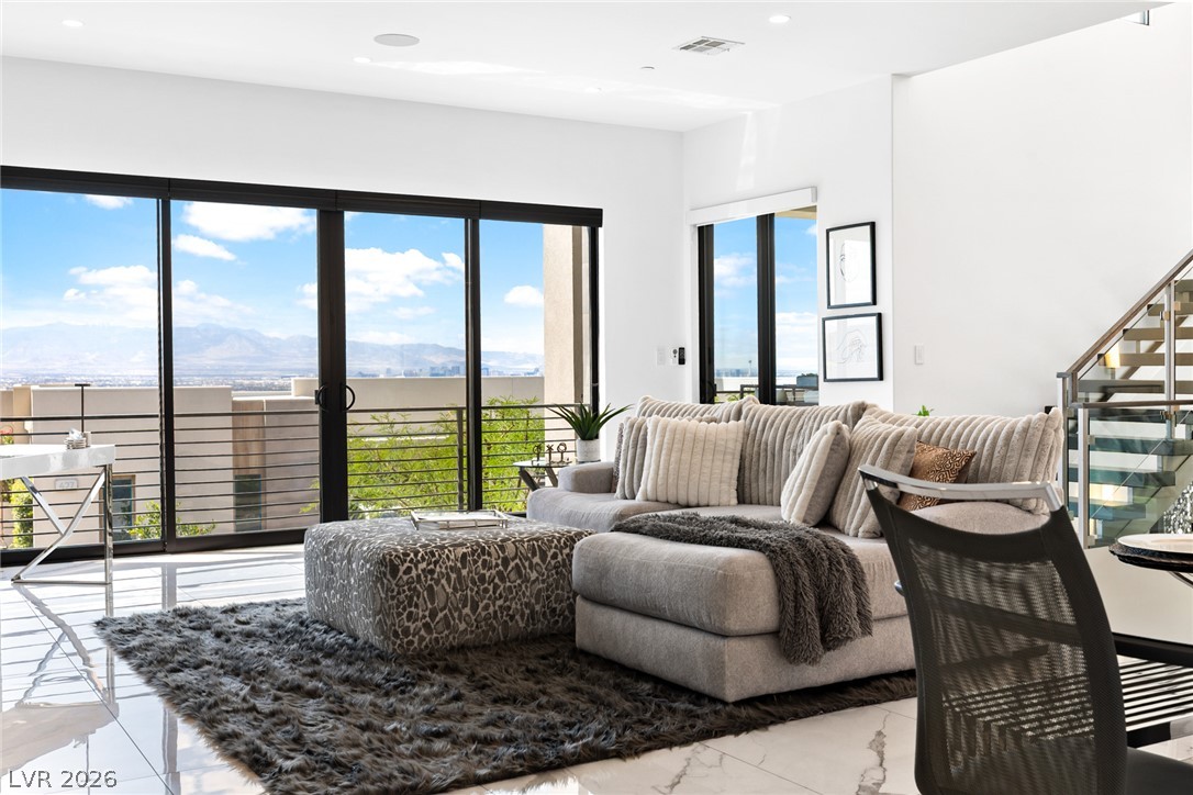 426 Tranquil Peak Court