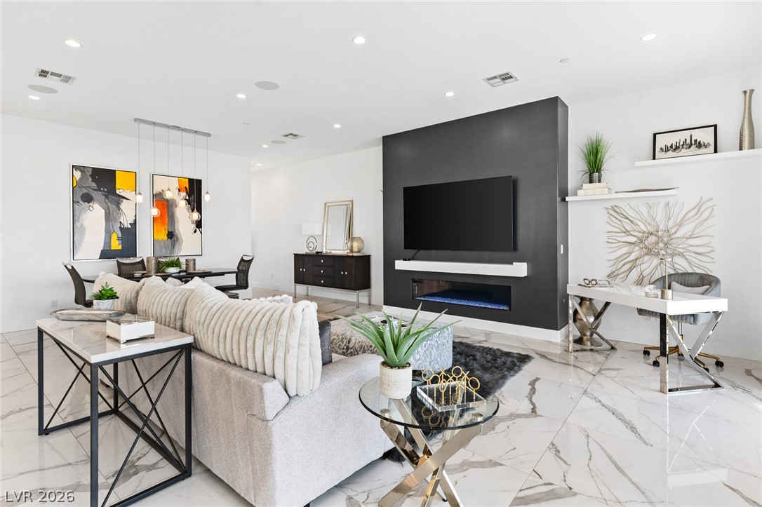 426 Tranquil Peak Court