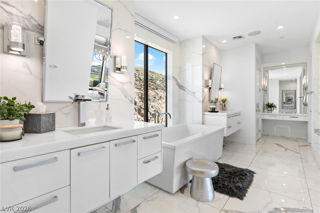 426 Tranquil Peak Court