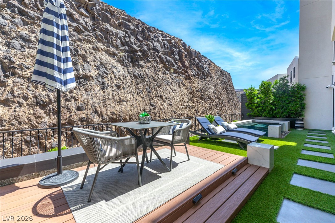 426 Tranquil Peak Court