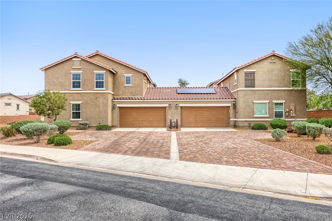 1026 Spotted Saddle Street