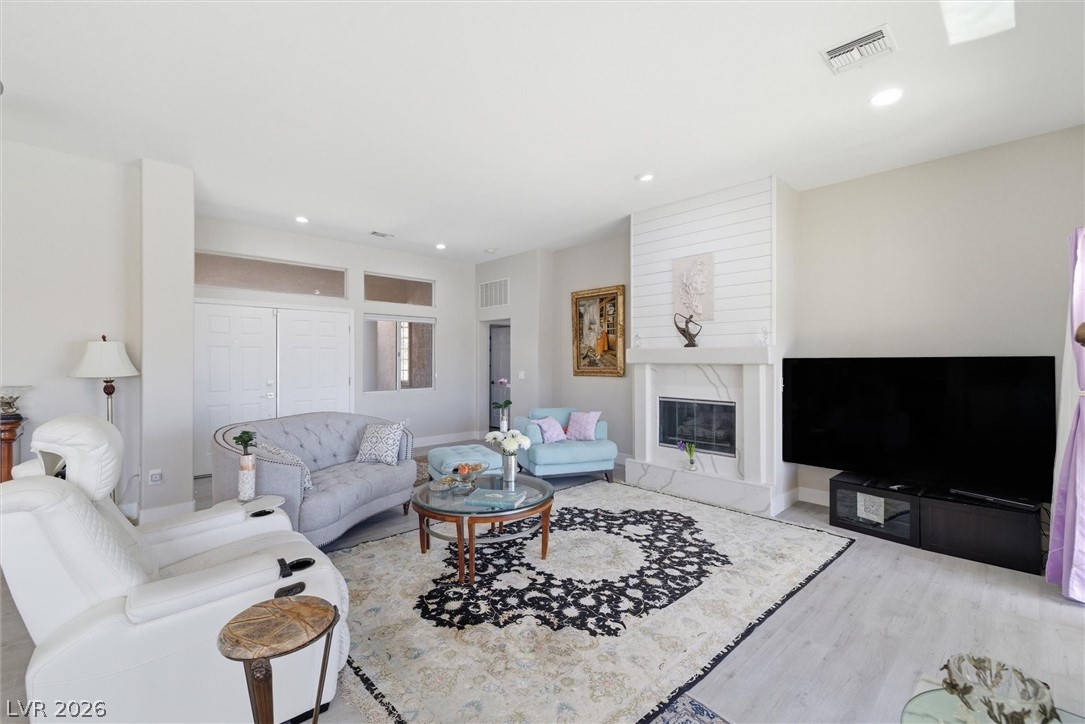 2728 Faiss Drive