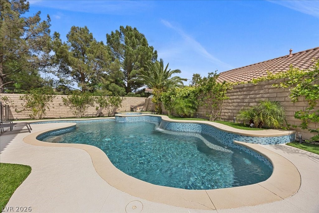 812 Paseo Cerro Place