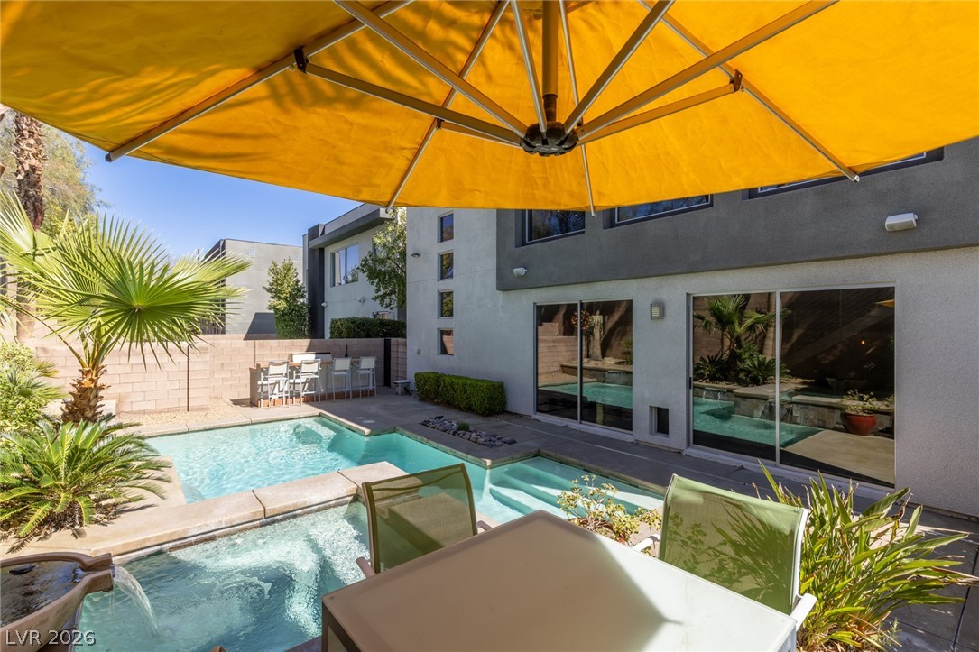 1425 Canyon Ledge Court