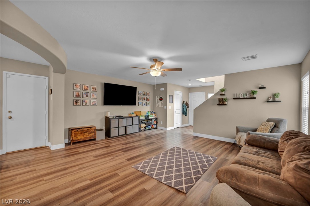 595 Stonehenge Walk Avenue