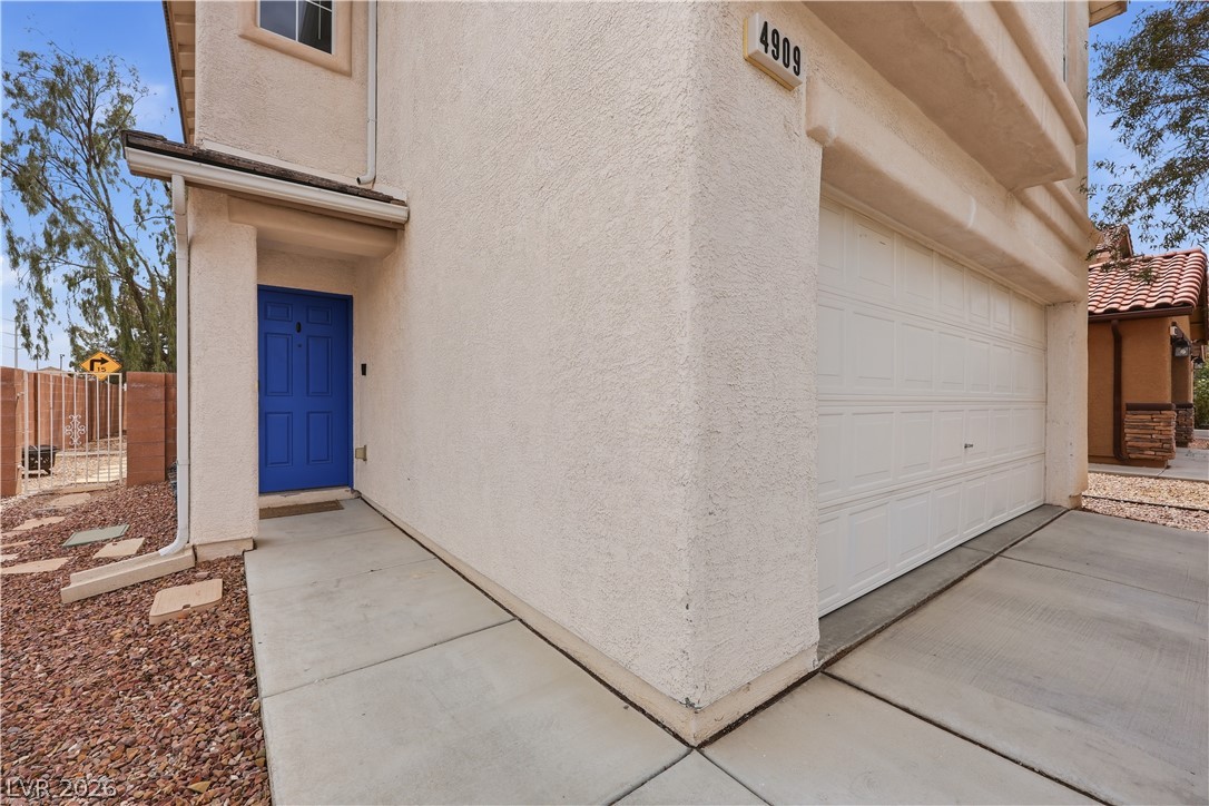 4909 Lazy Day Court