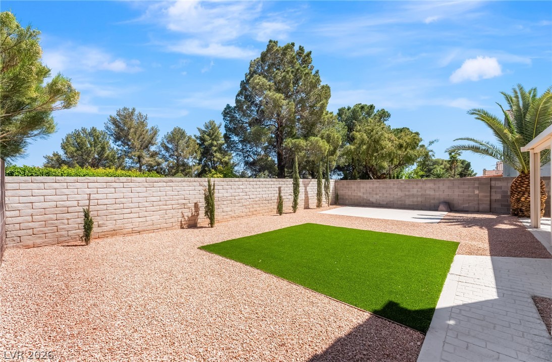3220 Ventana Hills Drive