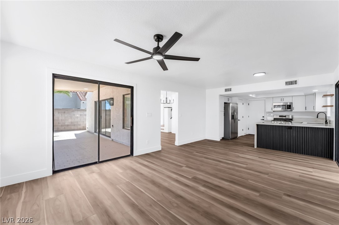 3220 Ventana Hills Drive