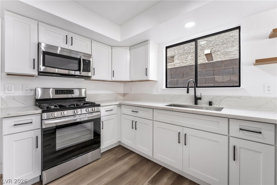 3220 Ventana Hills Drive