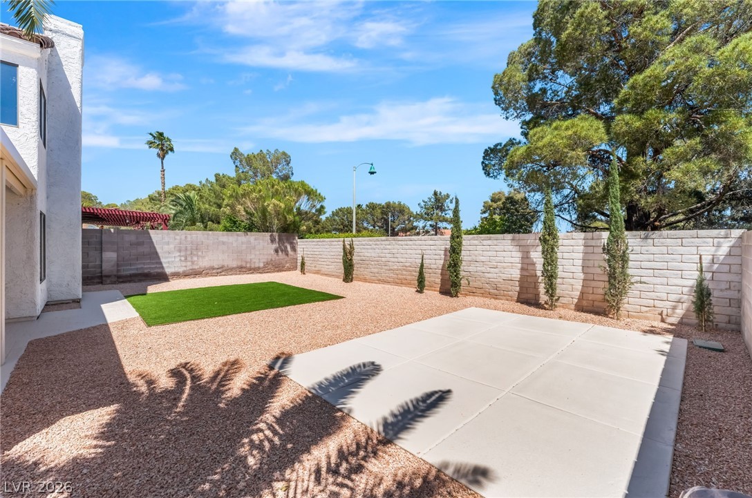 3220 Ventana Hills Drive