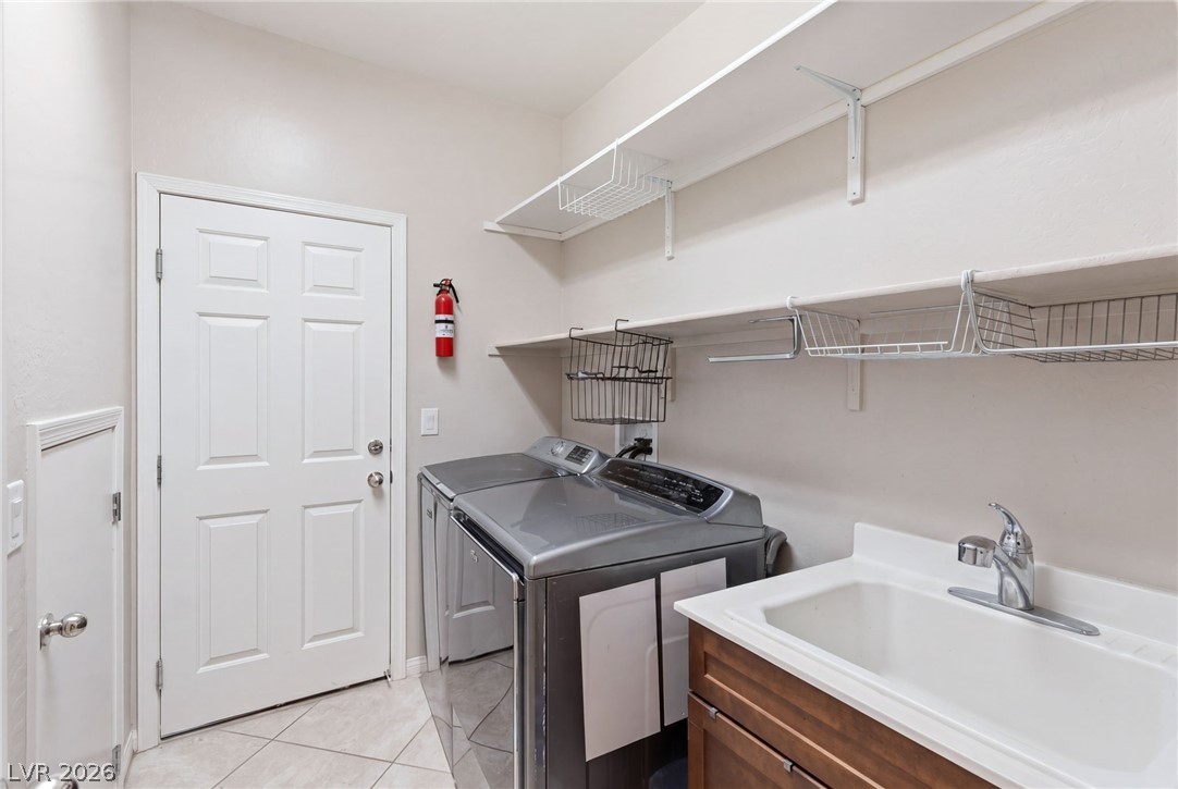 7283 Sterling Rock Avenue