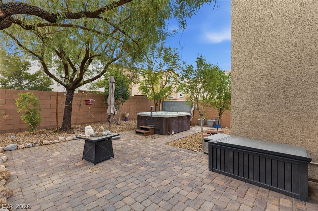 7283 Sterling Rock Avenue